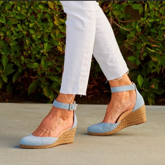 VIONIC Amy Sky Espadrille Wedge Sandals - Picture 10 of 10